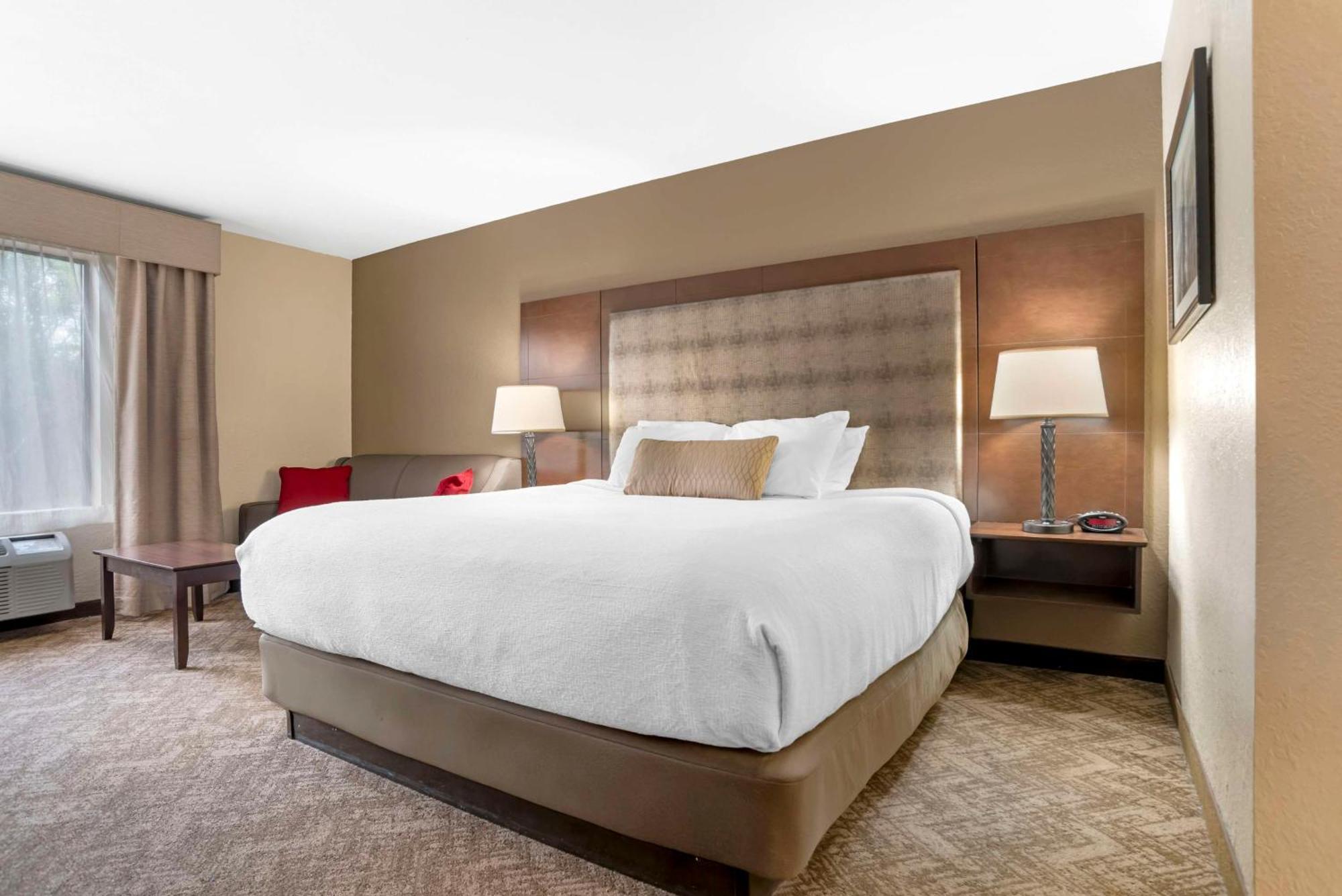 Best Western Gardendale Exterior photo