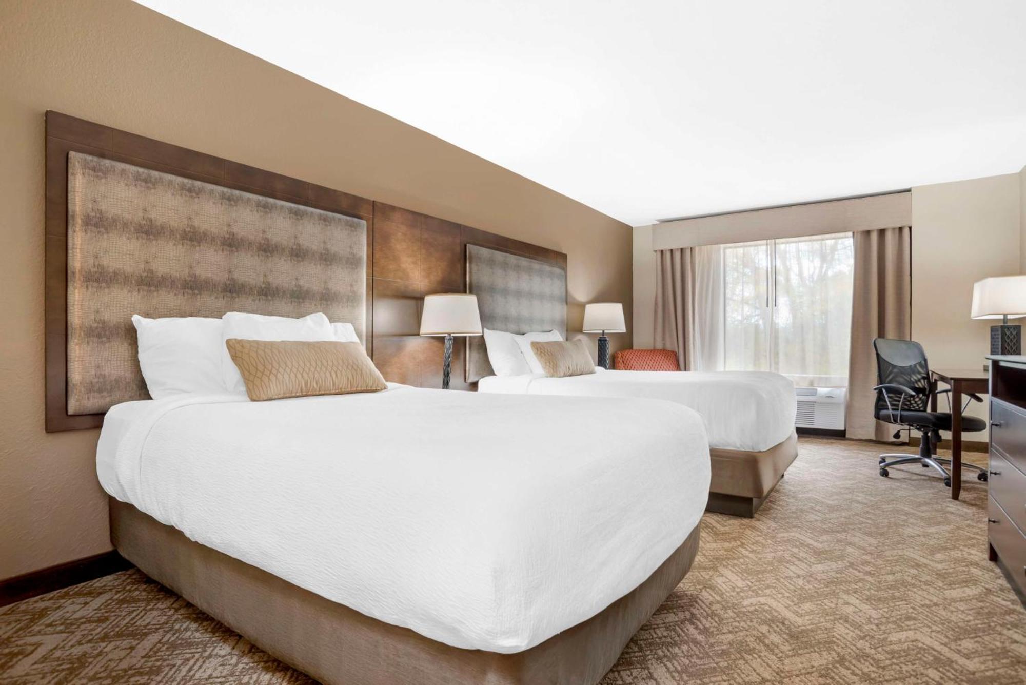 Best Western Gardendale Exterior photo