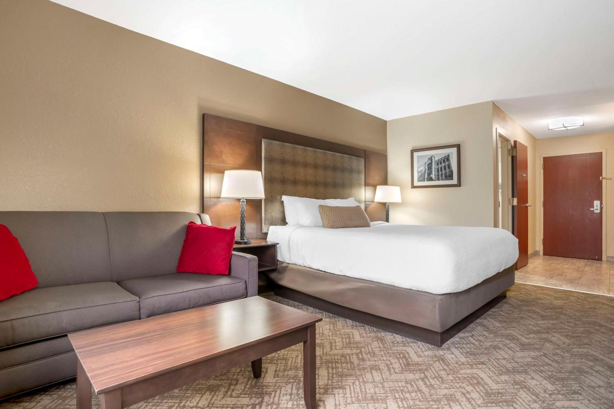 Best Western Gardendale Exterior photo